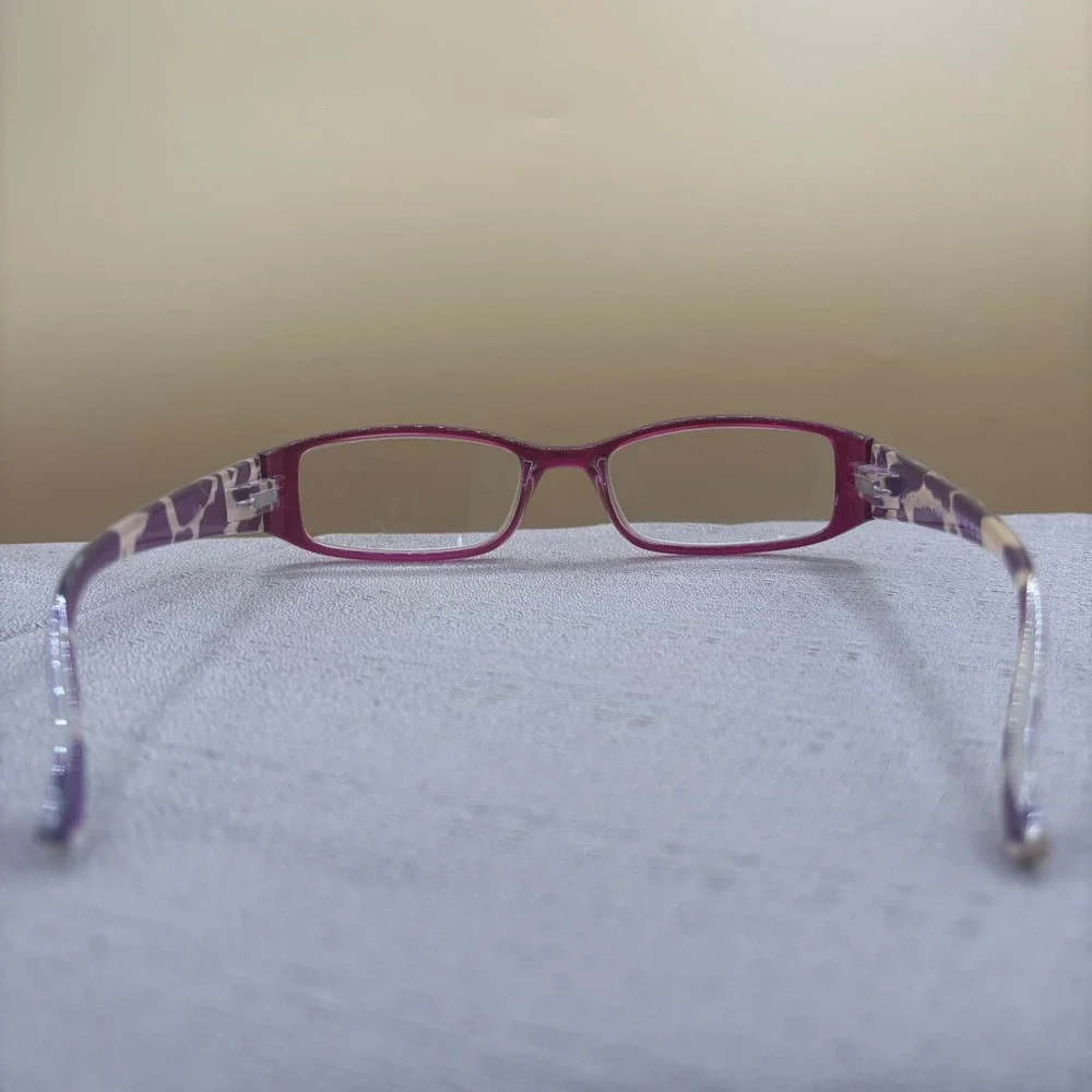 Magnivision Reading Glasses Womens +2.00 Purple Giraffe Print Excellent Y2K Chic